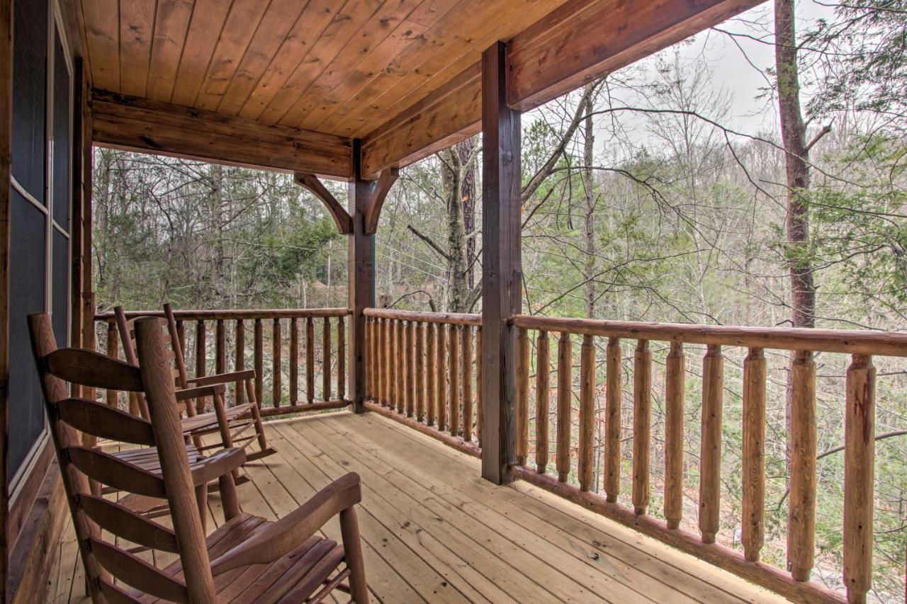 Luxe Cabin With Home Theater Less Than 2 Miles To Gatlinburg Buitenkant foto